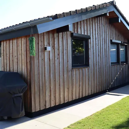 Holzhaus Am Listersee 別荘