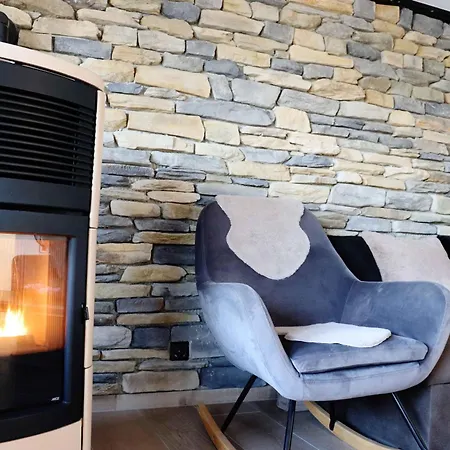 펜션 Holzhaus Am Listersee